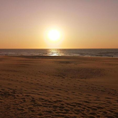 Comfortable Apartment In Oostende With Sea Views Eksteriør billede