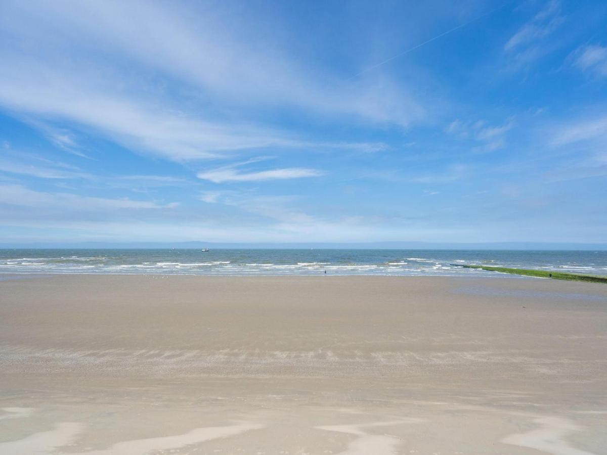 Comfortable Apartment In Oostende With Sea Views Eksteriør billede